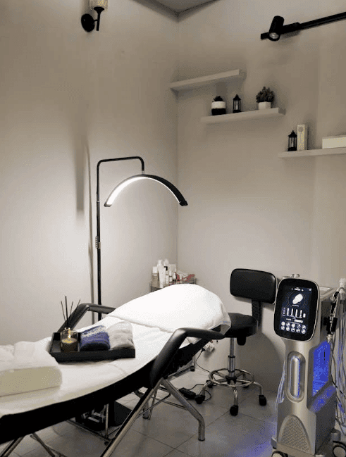 Aesthetic treatment room at House of Aesthetics, DHA Phase 6 Lahore